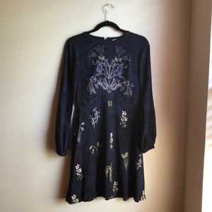 Long sleeve Loft dress